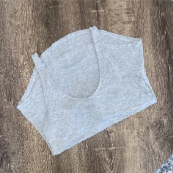 Venus Flowy Loose Fit Backless Gray Tank w/Black Elastic Band - Picture 14 of 14